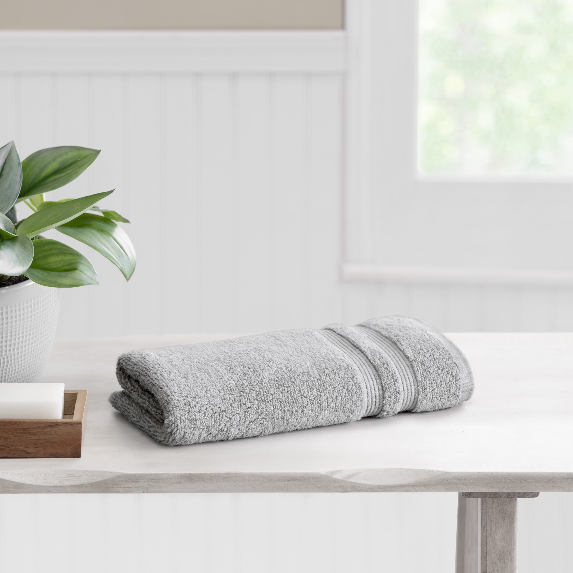Mainstays Performance Cotton Hand Towel, Super Soft Quick Dry Fade Resistant, Solid Silver