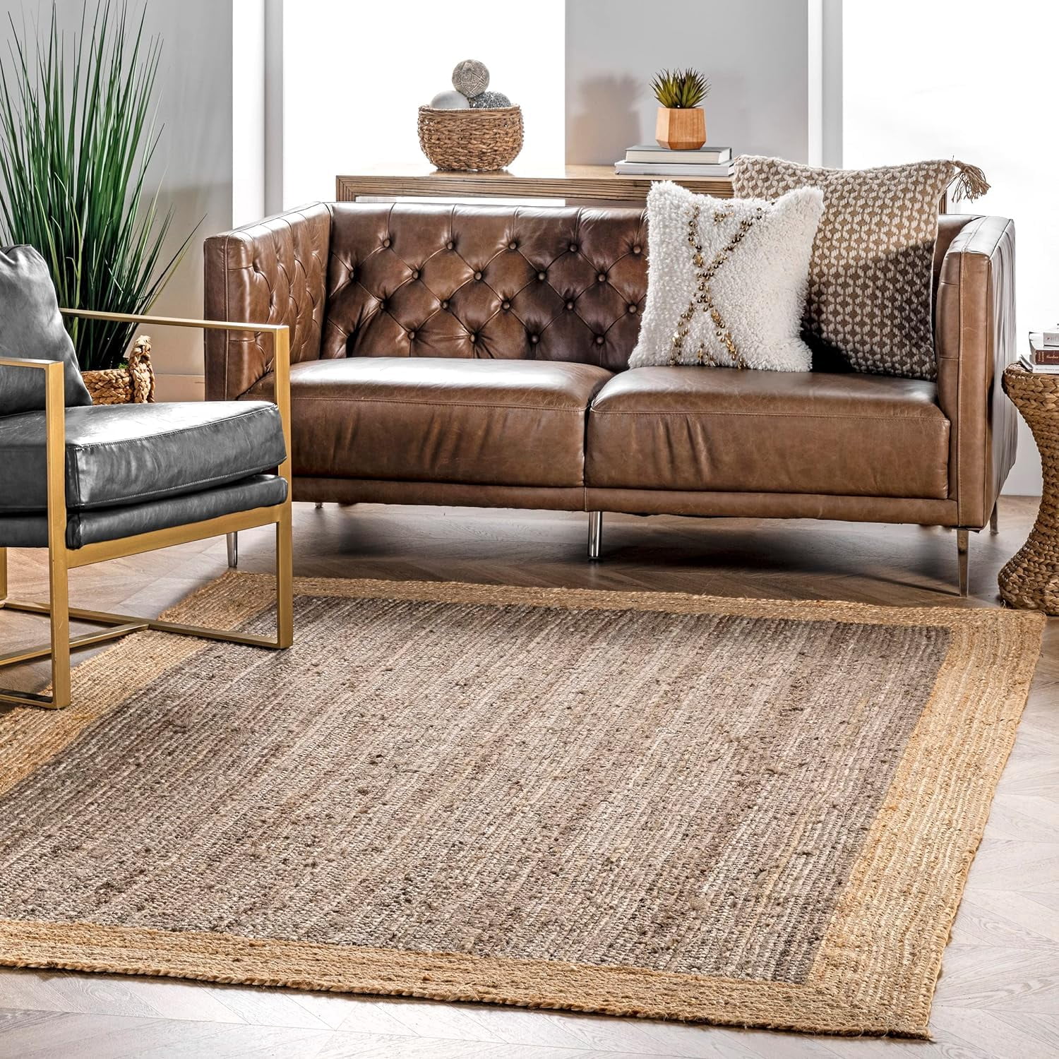 Natural Jute Area Rug , Floor Décor Rug , Handwoven Farmhouse Style Rug for Living Room, Bedroom, or Entryway Size - 5 x 8 Feet (150 cm x 240 cm)