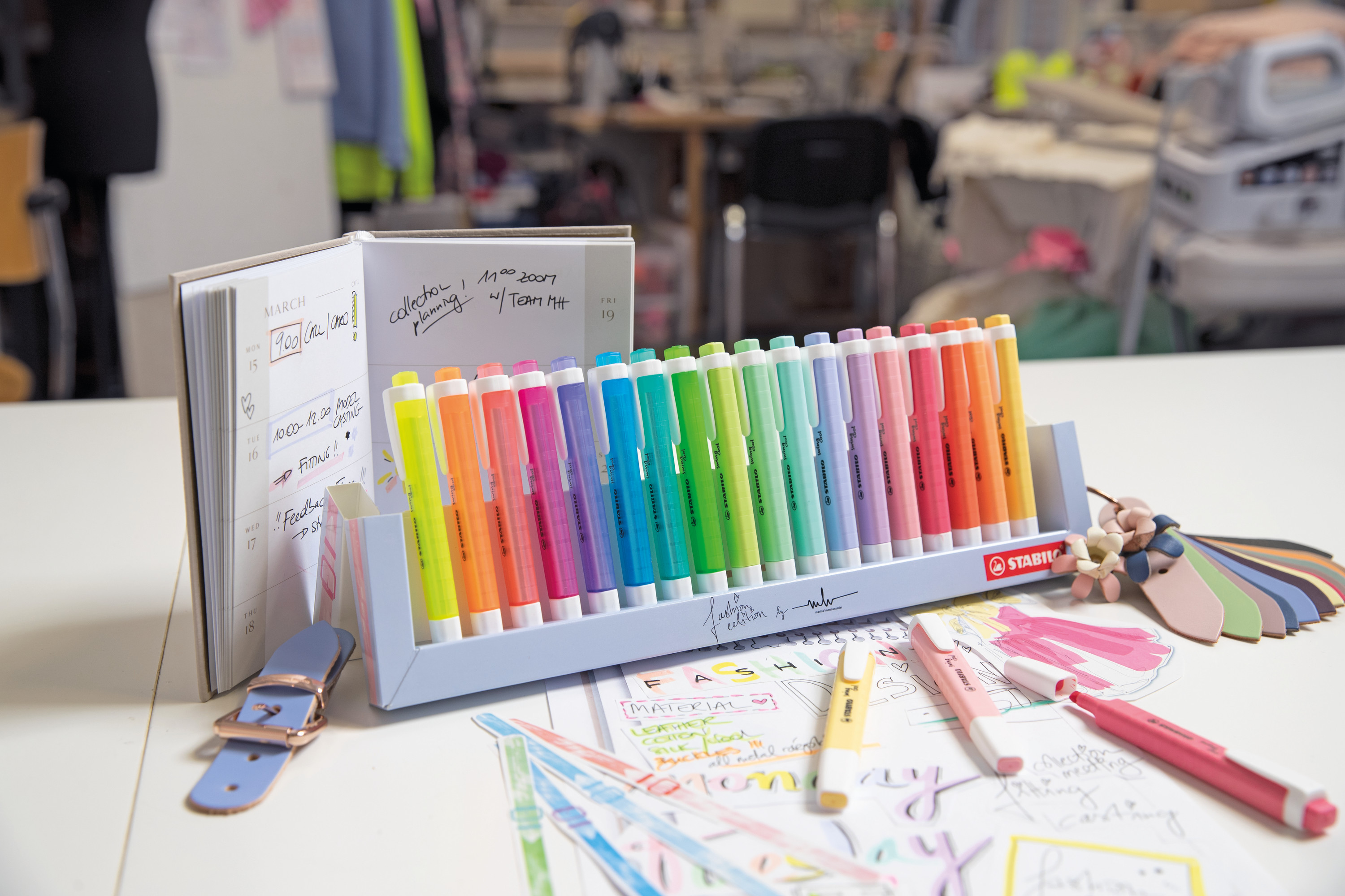 STABILO, swing cool Sets, 18-Color Desk Set