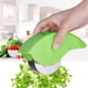 thumbnail image 2 of Naiovety Rodillo de cebolla, protector de mano, molinillo de ajo de acero inoxidable, cortador de verduras multifuncional, accesorios para el Cocina y Comedor, 2 of 5