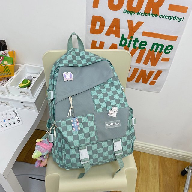 Get Ready for School with Our High-Value Korean Version Backpack - Lightweight, Large-Capacity, Perfect for Junior High School, High School, and College Students!