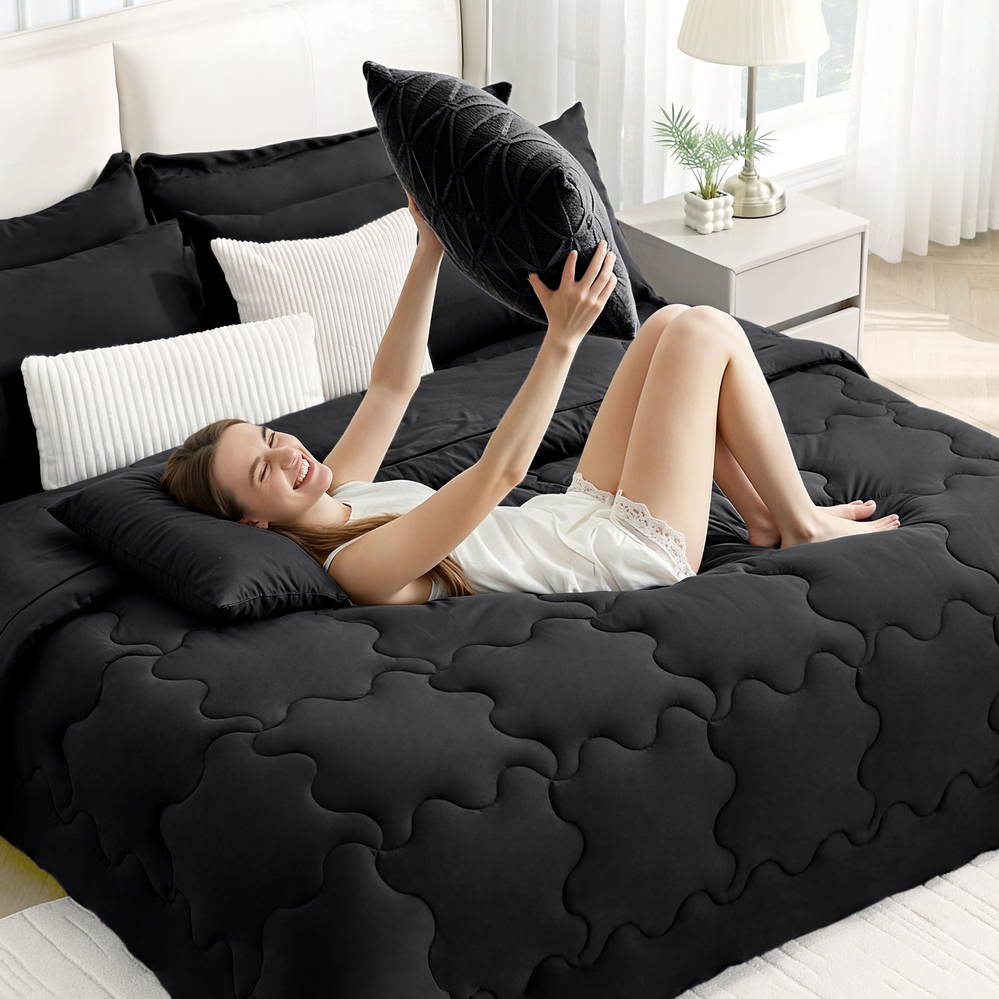 BDEUS 7 Pieces Comforter Set Full，Bed in A bag，All Seasons Bedding sets with Comforter,Fitted Sheet,Flat Sheet,Pillowcases & Shames，Black