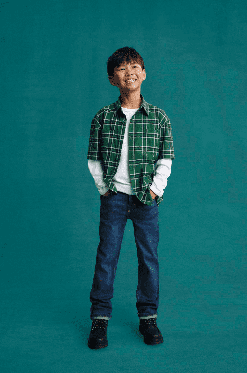 Wonder Nation Boys' Button Front Cotton Shirt with Short Sleeves, Sizes 4-18 & Husky
