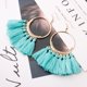 thumbnail image 4 of Juego de aretes de borla, aretes llamativos de playa de verano con flecos coloridos a la moda para mujeres y niñas, 4 of 4