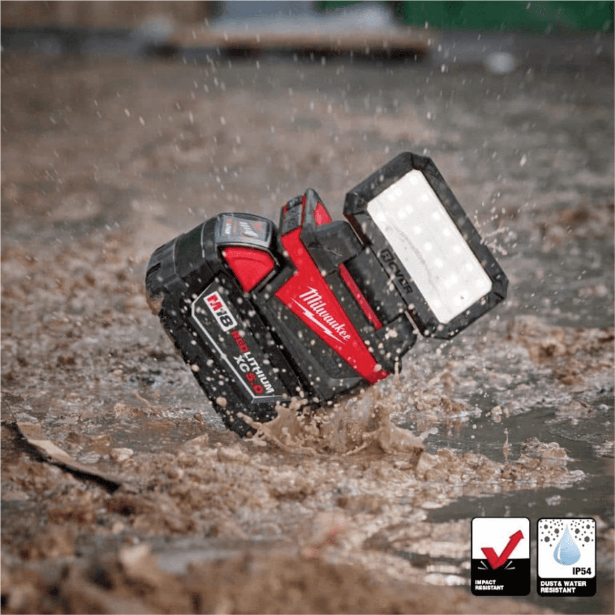 Milwaukee 2359-20 M18 ROVER Compact Folding Flood Light USB Charging