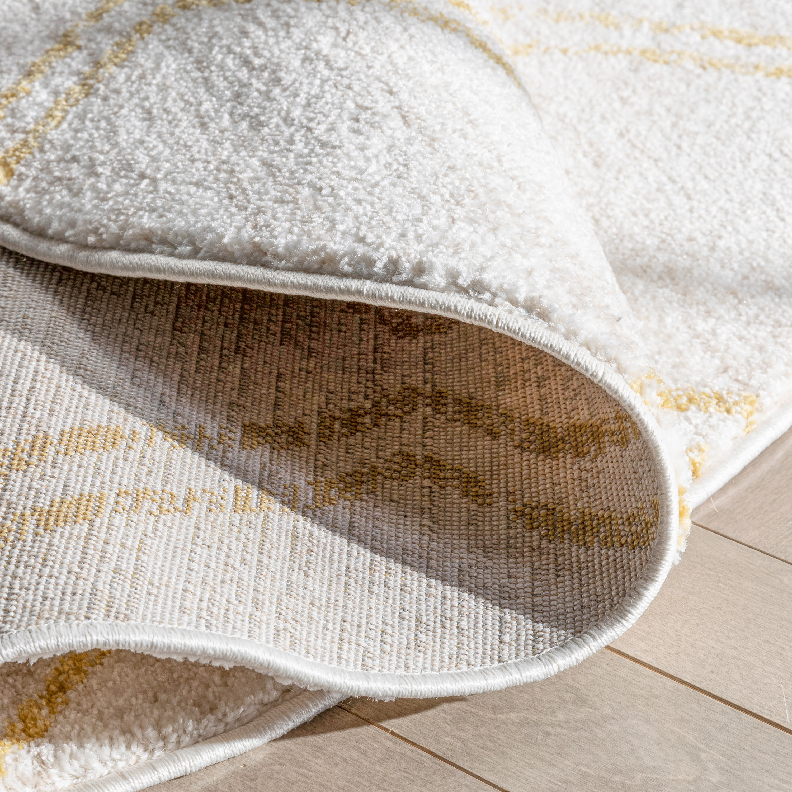 Well Woven Kennedy Chevron Area Rug, 4' x 4', Cotton Fringe For Authentic Look, Super Soft Pile, Durable, Easy To Clean