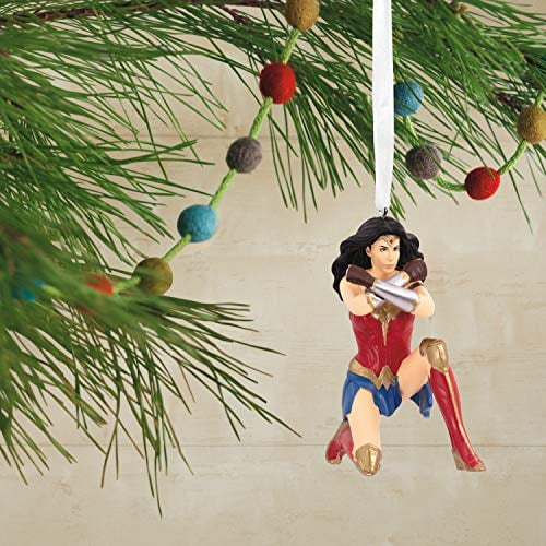 NEW Hallmark 2019 Wonder Woman FIERCE Resin Christmas Tree Ornament 