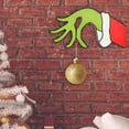 thumbnail image 4 of Adorno colgante de mano del Grinch, adorno navideño para puerta con agujero para colgar, ideal como decoración navideña de madera., 4 of 6