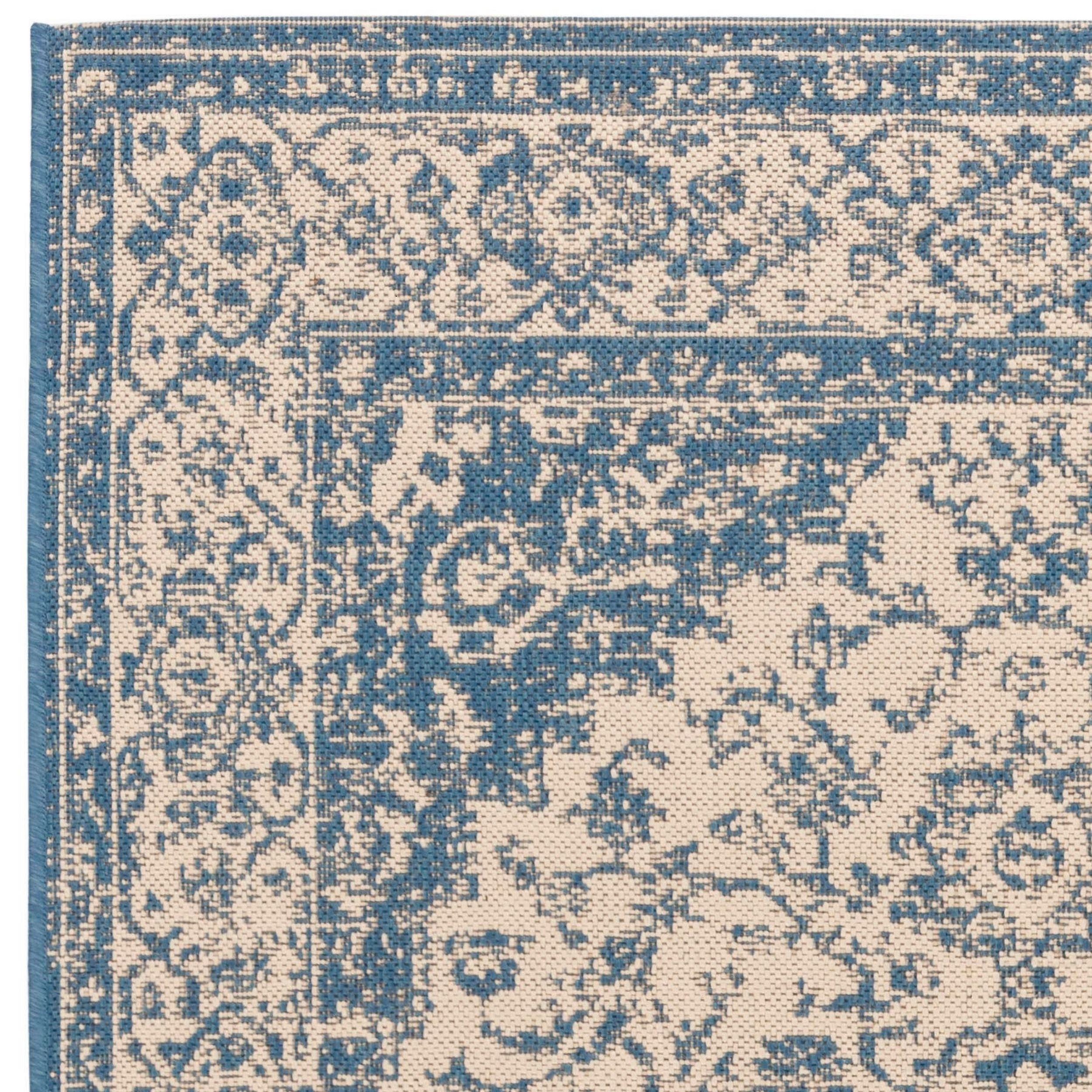 Safavieh Beach House Mai Traditional Outdoor Area Rug, Cream/Blue, 4' x 6'