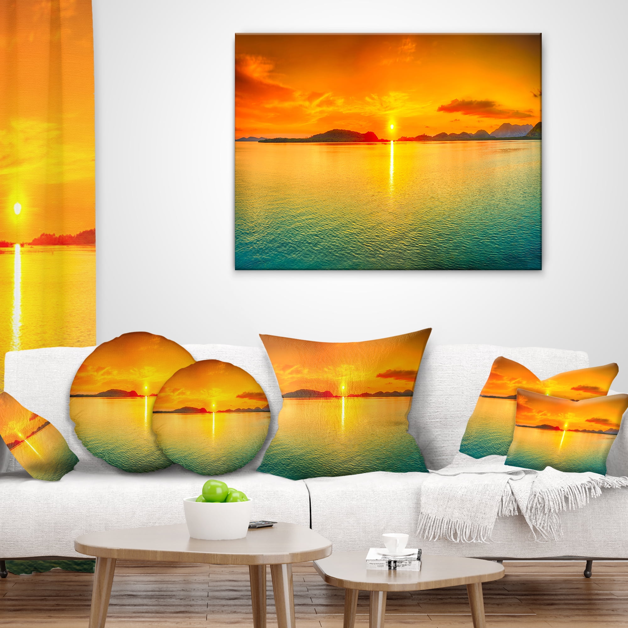 Designart Sunset Panorama - Photography Throw Pillow - 18x18