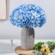 thumbnail image 2 of Azul Claro Cabezas de Flores de Seda de Hortensia Paquete de 20 Flores de Hortensia Completas Artificiales con Tallos para Boda, 2 of 10