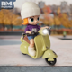 thumbnail image 5 of Muñeca Articulada en Motocicleta con Luz y Sonido para Niñas Rm Regalomex Verde Mediano, 5 of 5