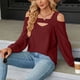thumbnail image 1 of Camisa de cuello hueco con hombros descubiertos, blusa de mujer de manga larga con hombros descubiertos y color liso, camisa de jacquard con hombros descubiertos y funcionamiento suave, 1 of 5