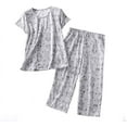 thumbnail image 1 of Ensembles de Pyjama pour Femmes, Hauts de Nuit avec Pantalons Capri, 1 of 7