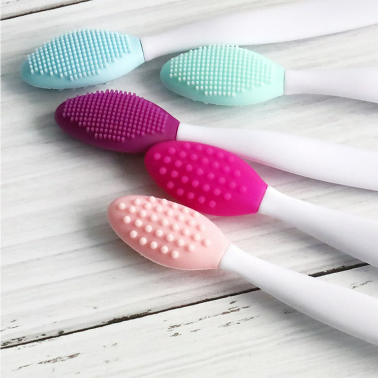Silicone lip scrubber brush