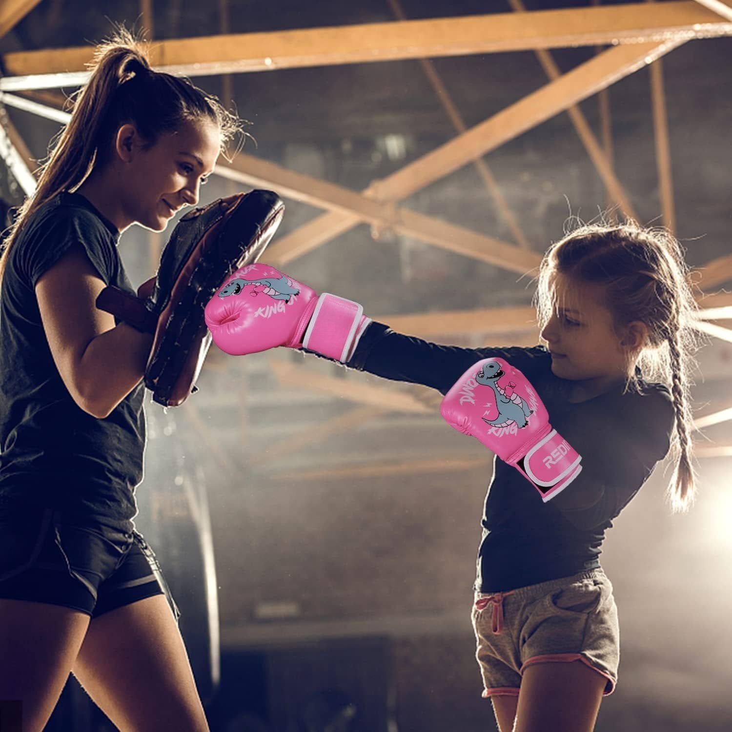 Boxing Gloves for Boys and Girls, Youth Boxing  Gloves for  3-15, 4&6OZ Punching Bag Kickboxing Thai Mitts MMA  Sparring Gloves
