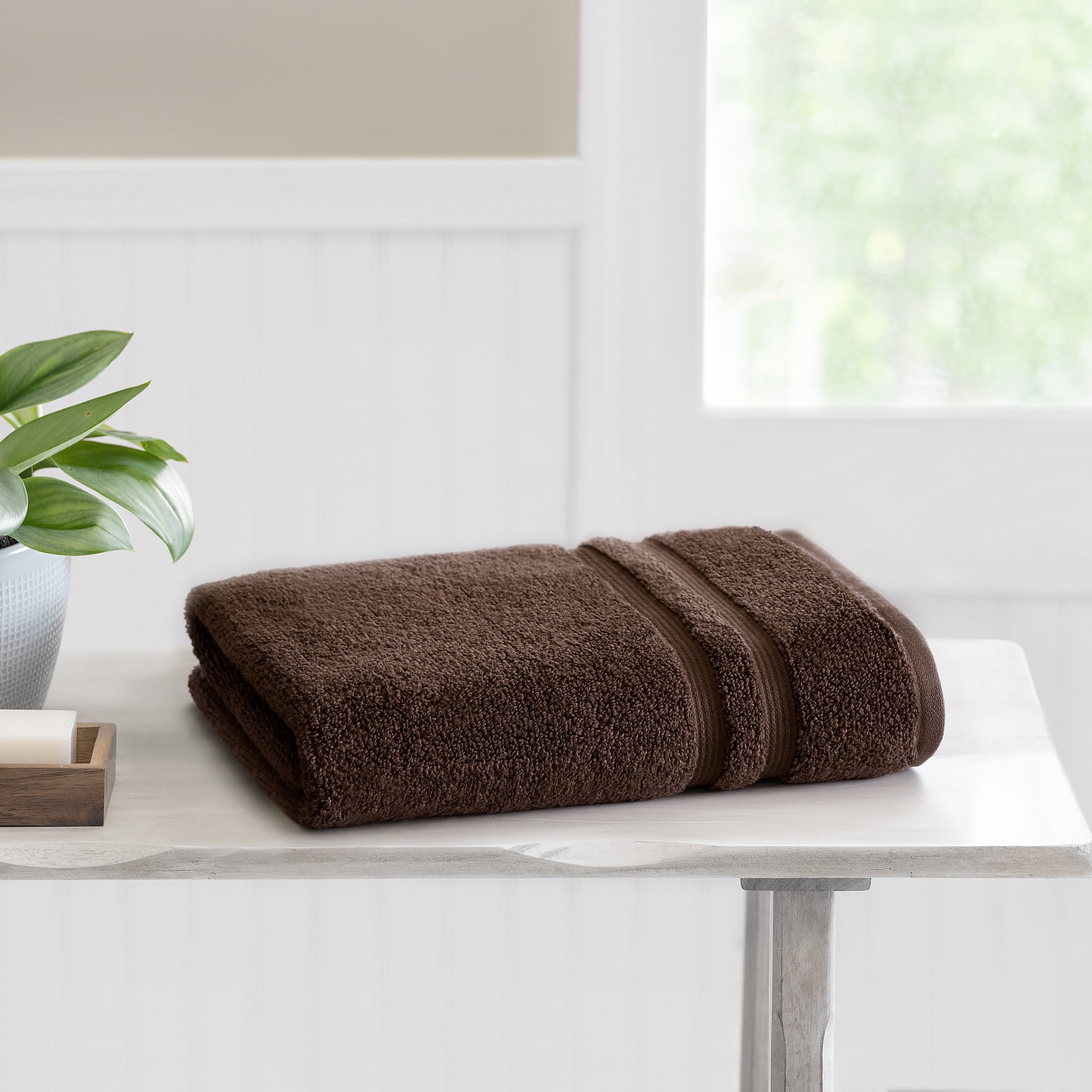 Mainstays Performance Cotton Bath Towel, Super Soft Quick Dry Fade Resistant, Solid Brown
