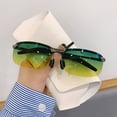 thumbnail image 4 of Men's smart Photochromic Polarized Glasses - Auto-Tint Anti-GLARE & Blue Light Blocking for Driving Day & Night, Retro Pilot Style, 4 of 8