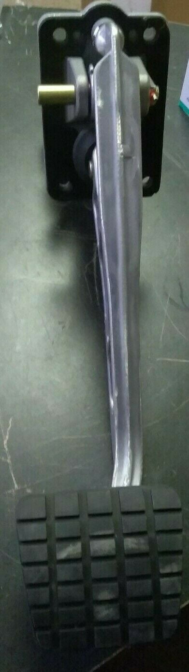 NEW Freightliner Brake Pedal 5006808, A12-25657-000 - Walmart.com