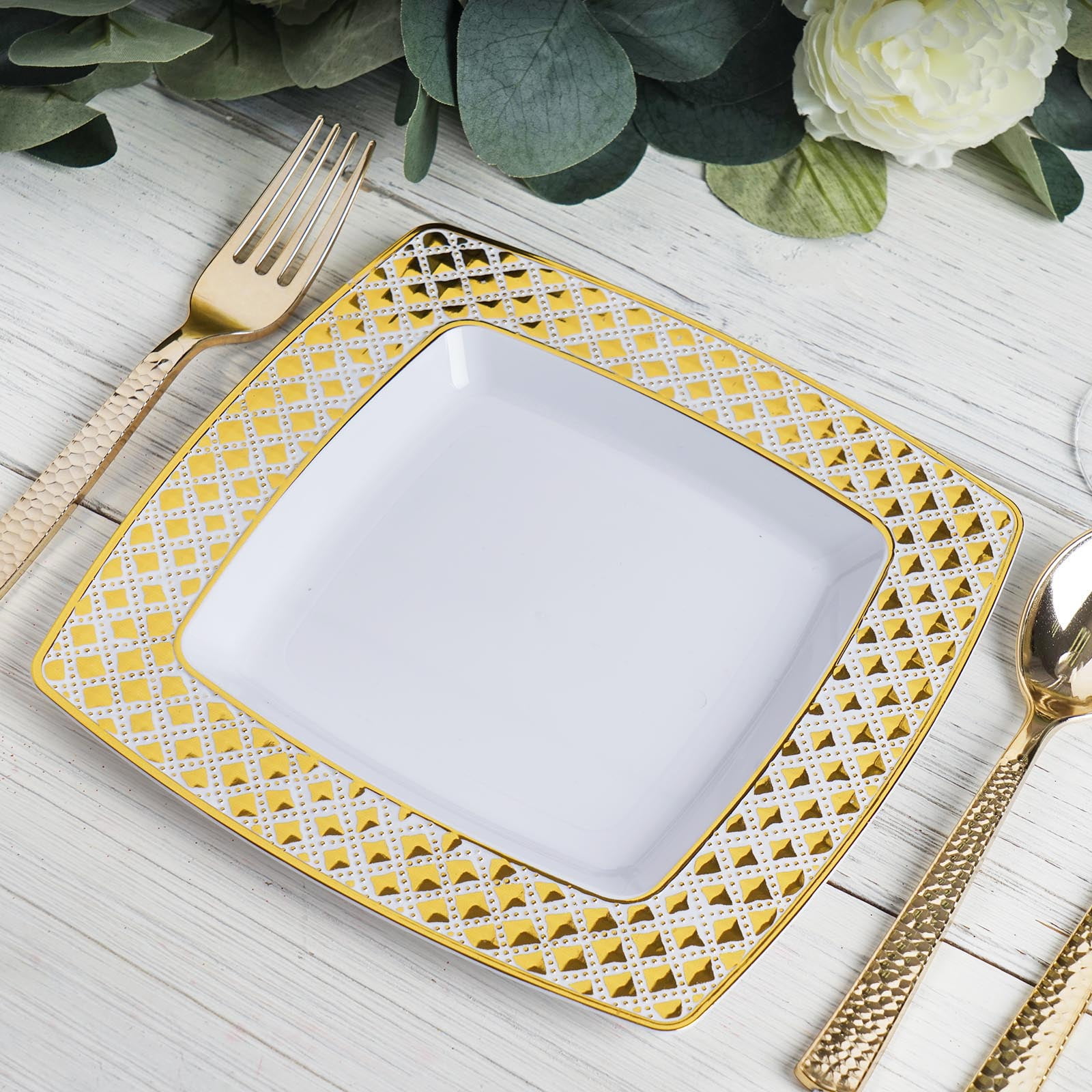 Efavormart Disposable Square Plates Dessert Plates 10 Pack Gold