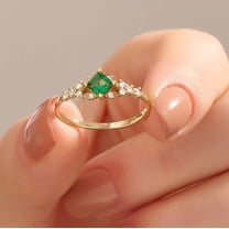 Jewelerix Princess Cut Green Emerald Ring, 14K Gold Vermeil Vintage Cluster Ring with White CZ Accents, Dainty Promise Ring, Unique Birthstone Jewelry Gift
