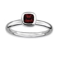 thumbnail image 1 of Bague Grenat en Argent Sterling Empilable avec Coussin Taille 5, 1 of 3