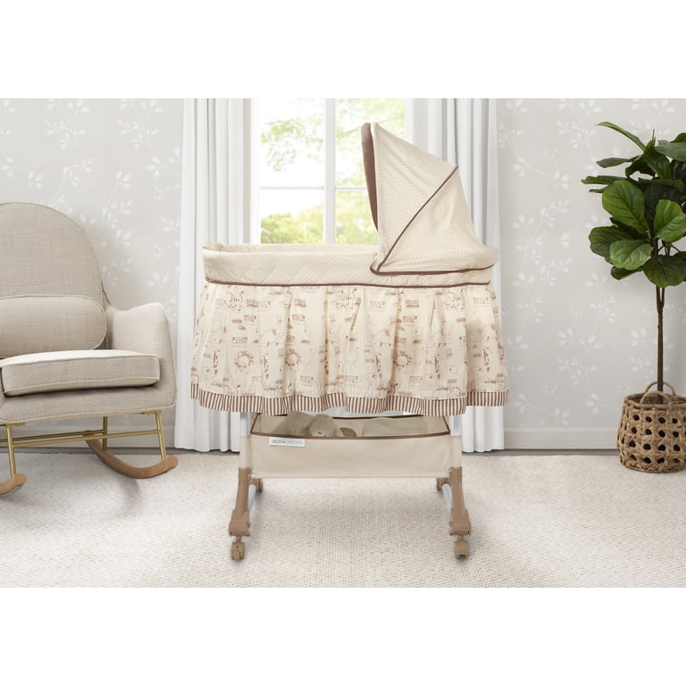 Delta Children Rocking Bassinet, Playtime Jungle Theme photo 7