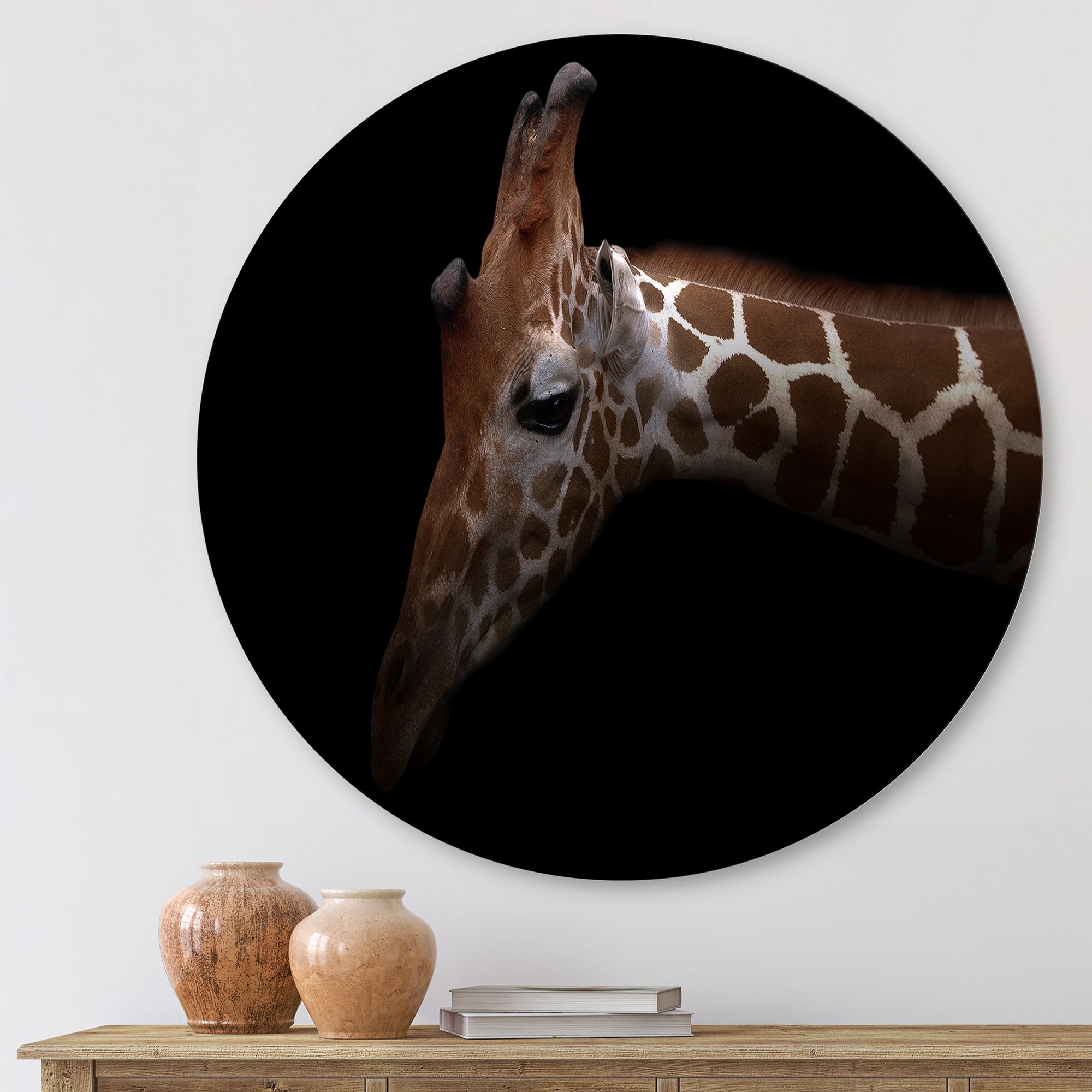 Designart 'Close Up Portrait of A Giraffe VIII' Farmhouse Circle Metal Wall Art 23x23 - Disc of 23