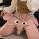 thumbnail image 4 of Pantalones de franela con bonitos y divertidos elefantes para niños y niñas, pantalones de pijama casuales sueltos con forma de pareja de elefantes voladores para invierno, 4 of 5