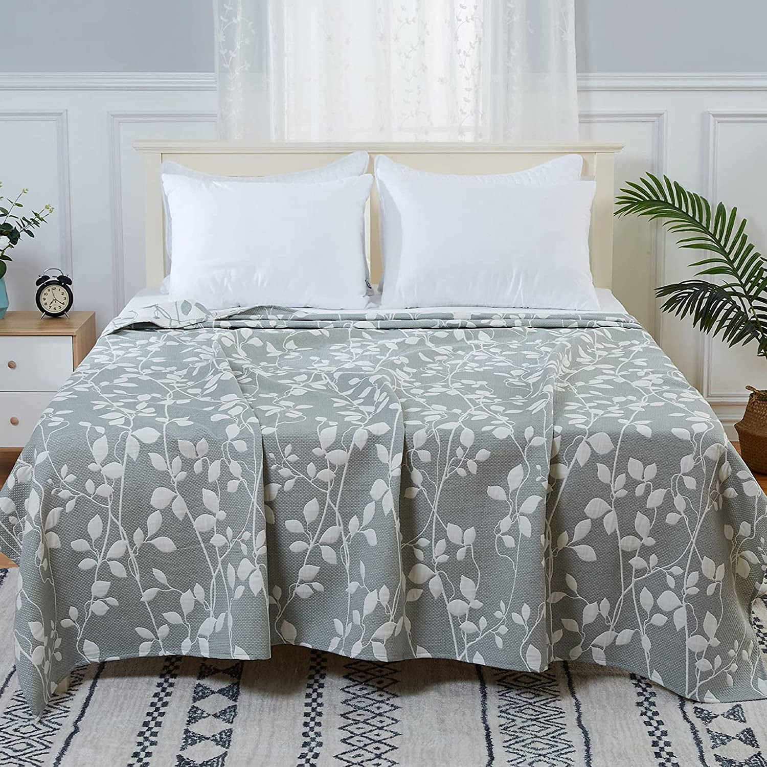 Muslin Blankets for Adults King Size, Soft Breathable Yarn Dyed