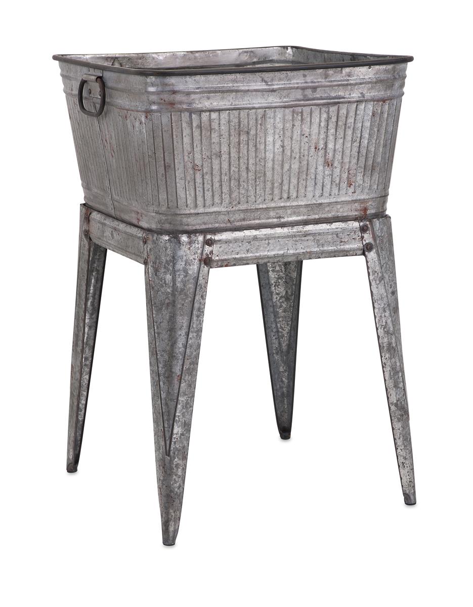 Perryman Galvanized Tub on Stand