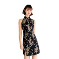 thumbnail image 4 of Vestido sexy estilo hip-hop con estampado de aberturas sin mangas y cuello alto mejorado estilo cheongsam de primavera, adecuado para mujeres, 4 of 5