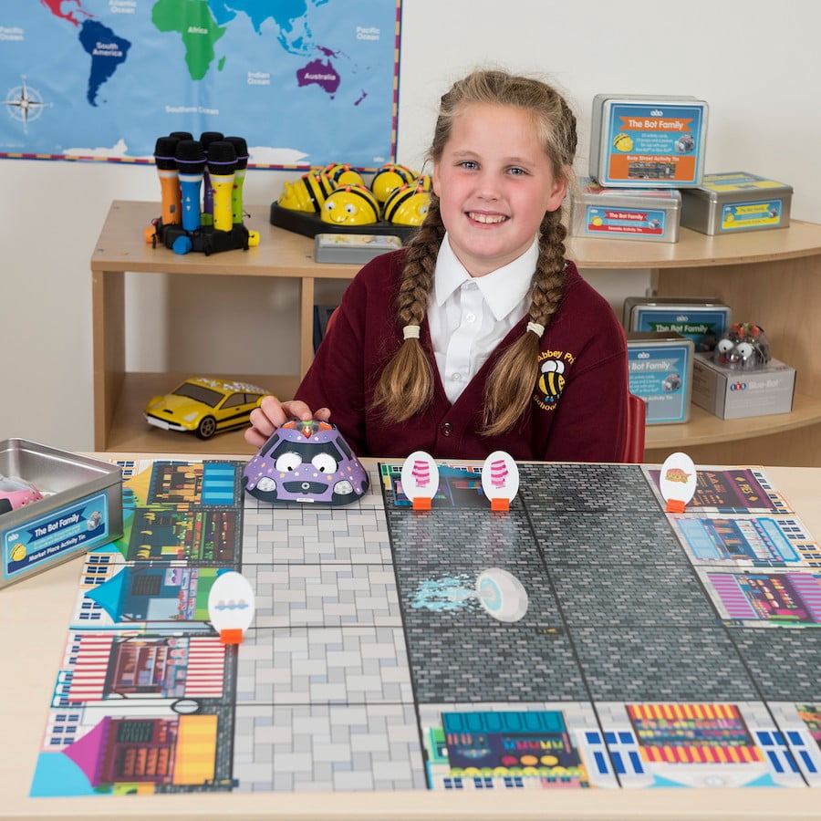 Utiles Escolares Bee-Bot Coding Robot With 49 Sequence Cards - STEM ...