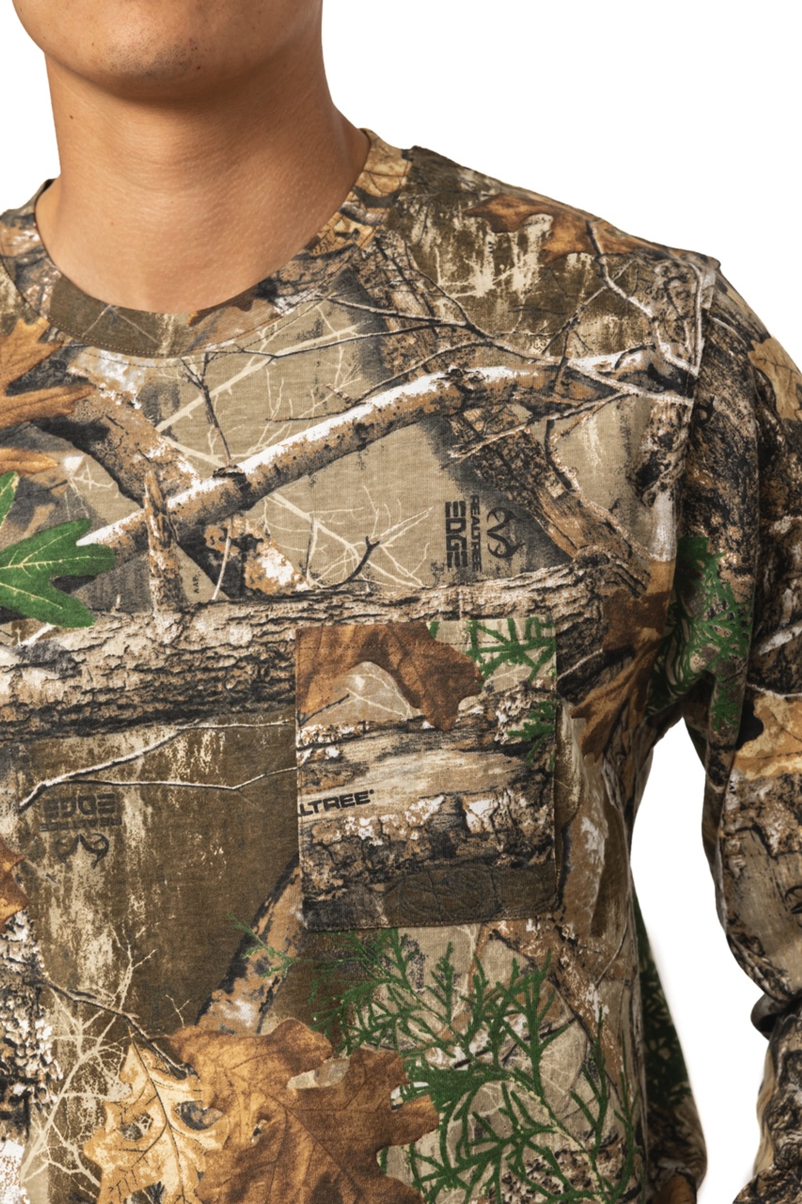 Realtree Men’s Long Sleeve  Hunting Cotton Shirt, Advantage Classic Camo, Relaxed Fit, Size S- 5X