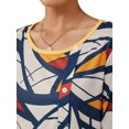 thumbnail image 4 of Women Colorblock Irregular Hem Buttons Short Sleeve Round Neck T-shirt, 4 of 5