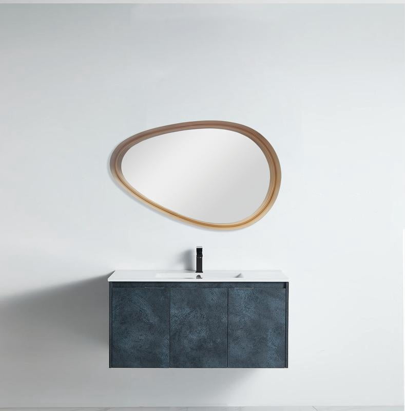 Parisloft Teardrop Gold Metal Framed Wall Mirror, Decorative Droplep Shaped Metal Mirror