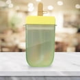 thumbnail image 4 of Botellas de agua de plástico reutilizables y bonitas con pajitas. Chica adolescente creativa bebiendo. Verde, 4 of 8