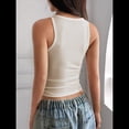 thumbnail image 4 of Top Corto Informal Ajustado de Punto Acanalado Sin Mangas con Cuello Cuadrado para Mujer Beige M, 4 of 8