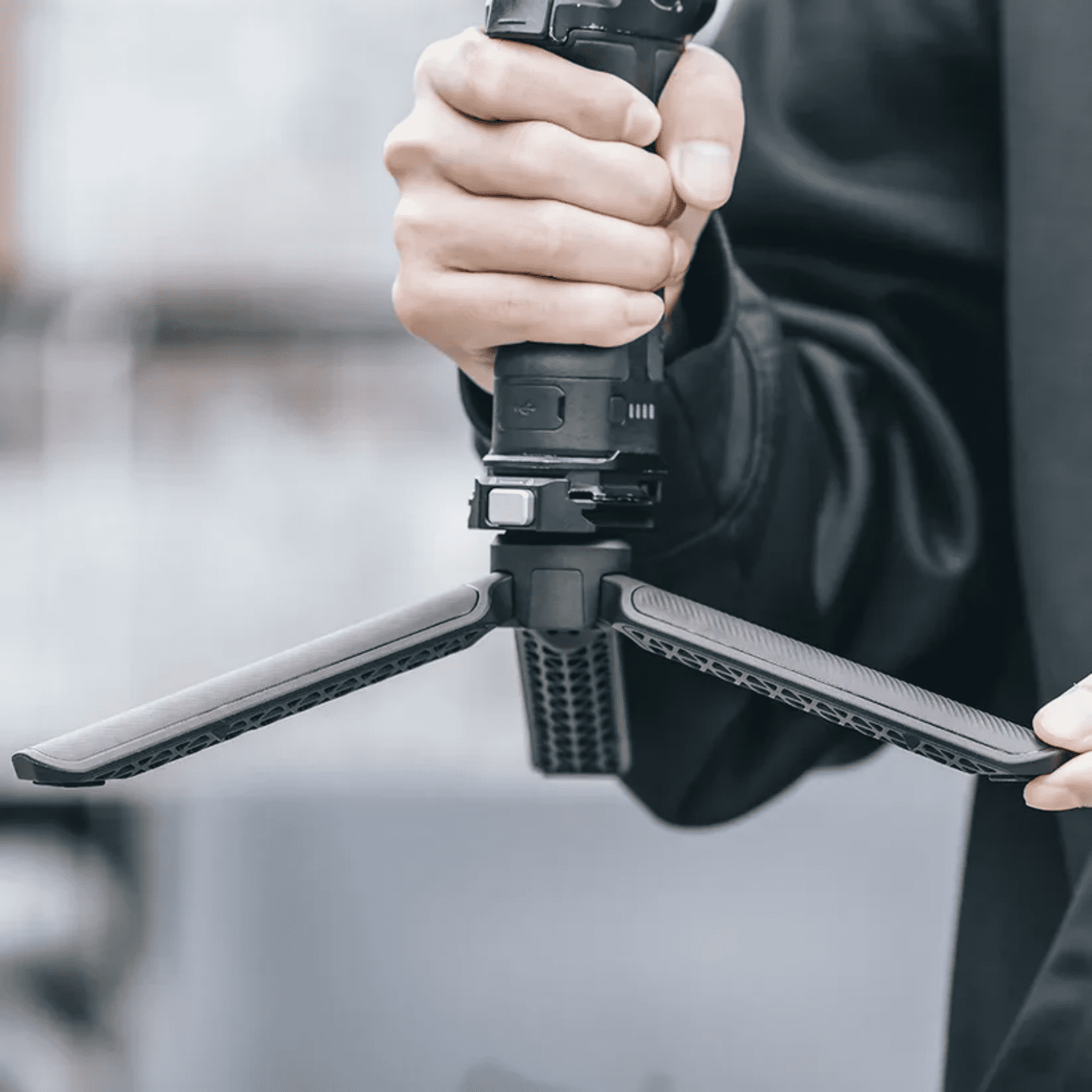 Ulanzi Falcam TreeRoot Quick-Open Desktop Tripod for Phone & Camera, Lightweight Foldable Mini Tripod with 1/4” Mount