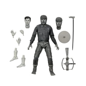 Universal Monsters - 7&rdquo; Scale Action Figure - Ultimate Wolf Man (B&W)
