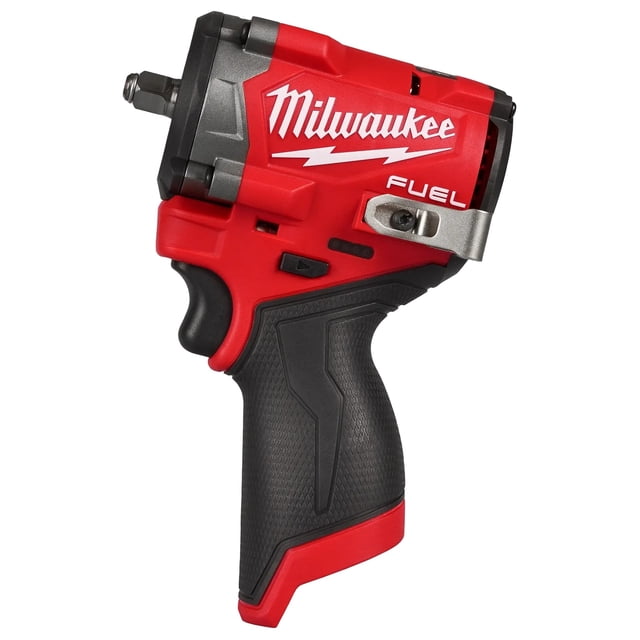 Llave de impacto Milwaukee M12 FUELTRADE compacta 3/8"