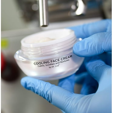 Glow Boosting Cool Elixir for Luminous and Hydrated Skin