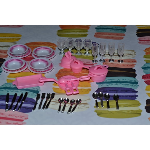 Set de Vajilla en Miniatura Gloria para Casa de Muñecas con Platos, Vasos y Cucharas
