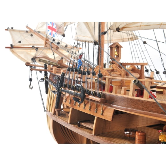 HMS ENDEAVOUR OPEN HULL Model Display
