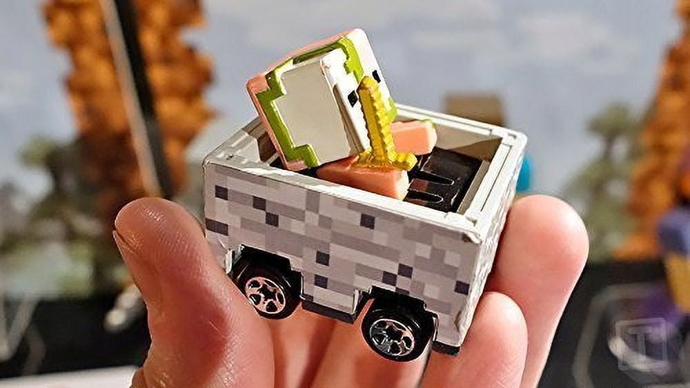 Hot Wheels 1:64 Minecraft Minecart Assorted Character Cards 6PCS