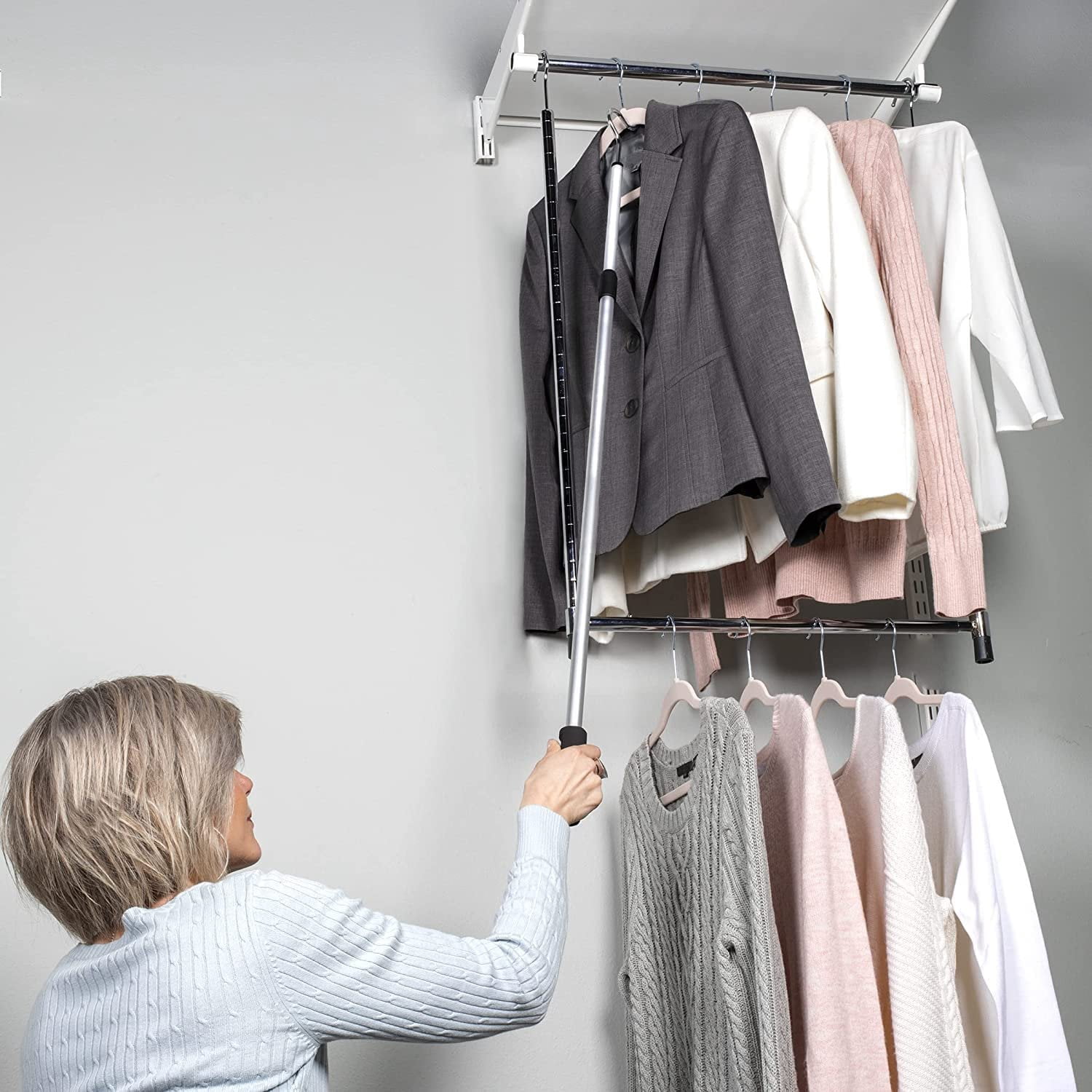 J&V TEXTILES hepherds Aluminium Pole with a 2.75-Inch Hook and Cushioned Handle, Lightweight, Extendable from 36 to 62-Inch, Silver