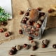 thumbnail image 2 of Bellotas artificiales a granel, espuma de poliestireno de primera calidad, simulación de tapa de bellota natural, nueces falsas de colores mezclados para suministros de manualidades y decoraciones, 2 of 7
