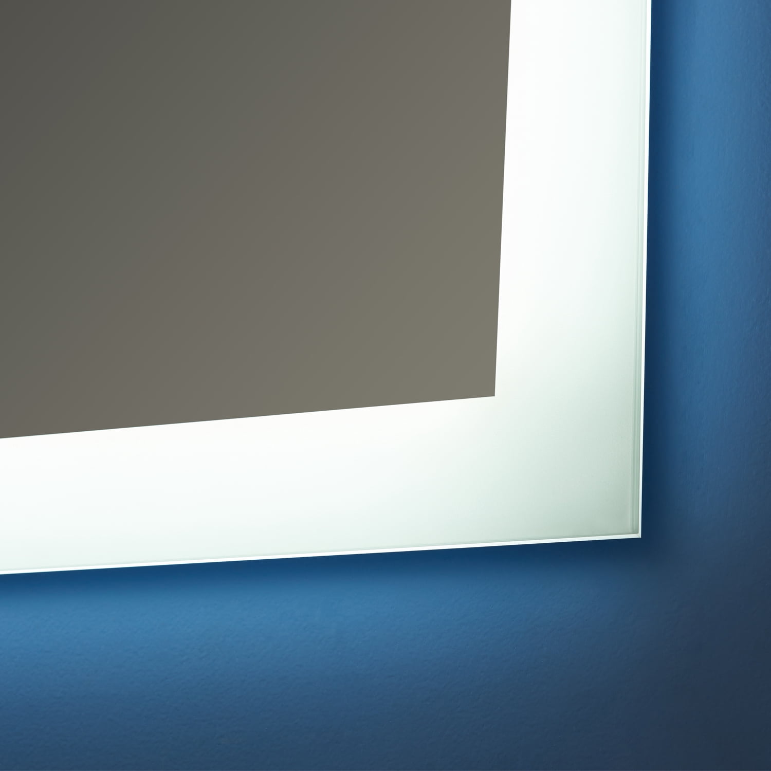 Vinnova Callista 48" Rectangle LED Lighted Bathroom Vanity Wall Mirror, Clear