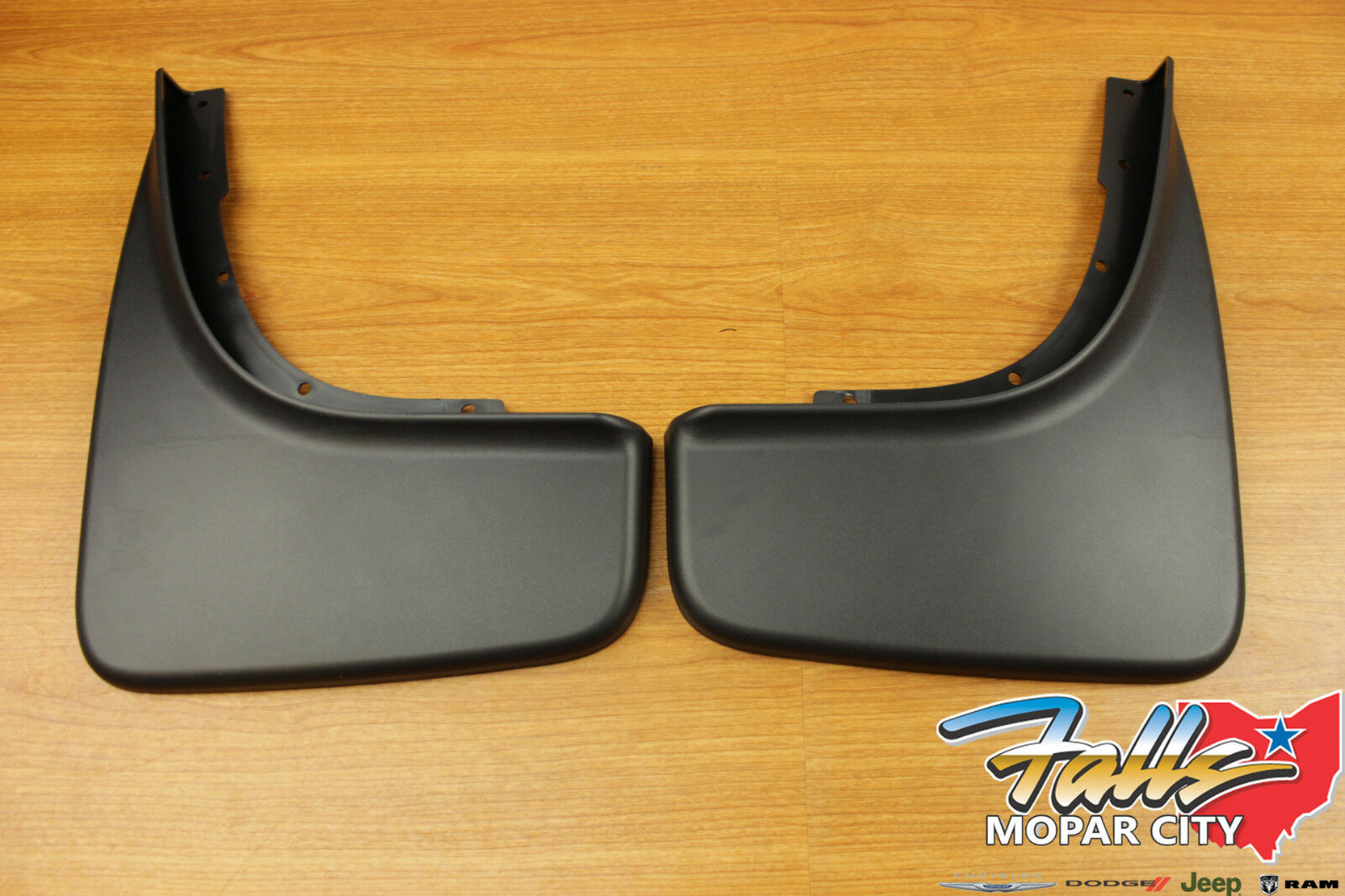 20142019 Jeep Grand Cherokee Summit Front Mud Flap Splash Guards Mopar
