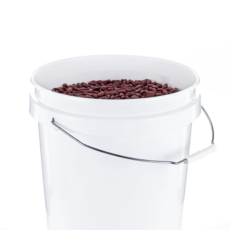 3 Gallon White Plastic Pail with Metal Handle